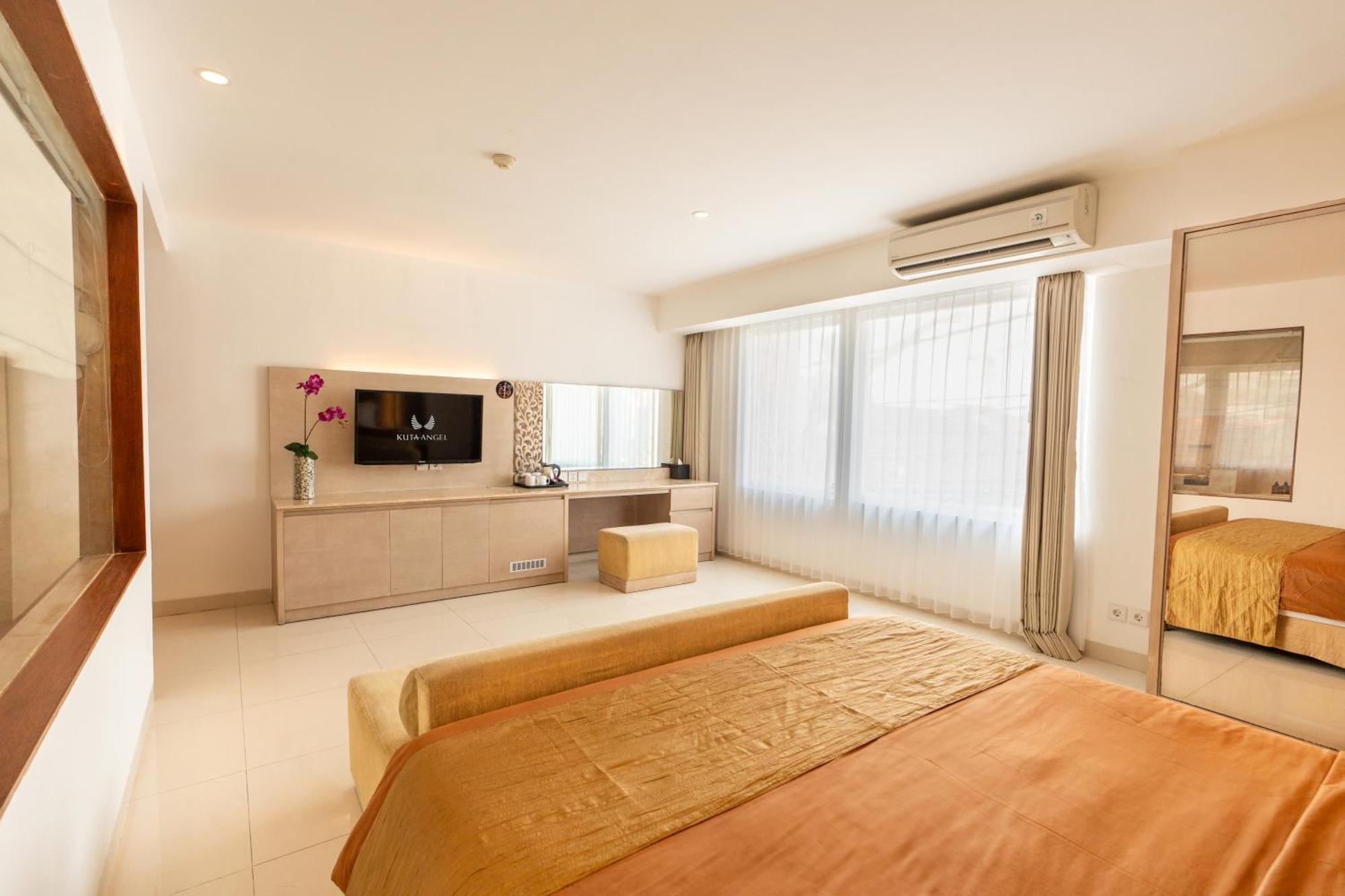 Kuta Angel Hotel Екстер'єр фото