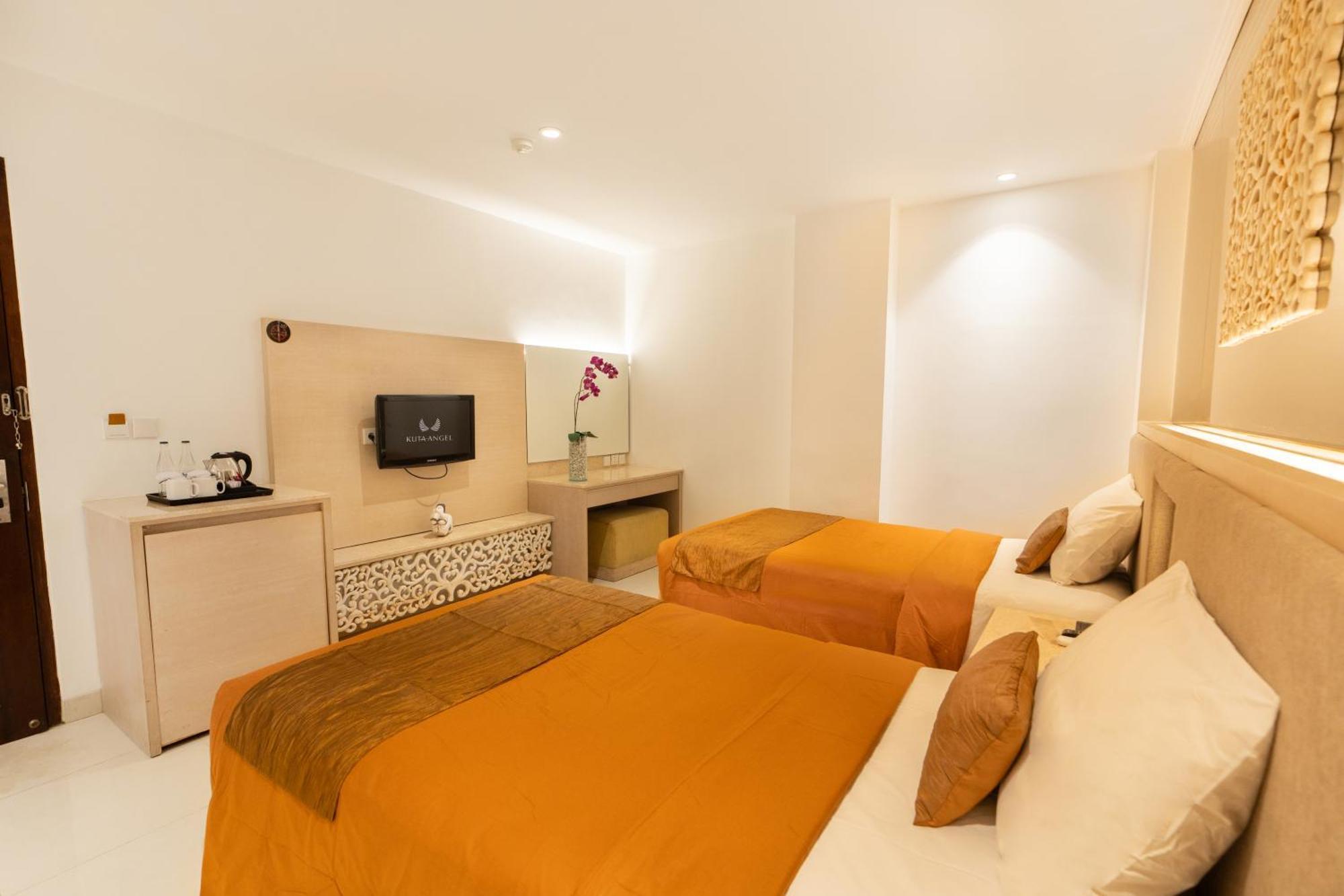 Kuta Angel Hotel Екстер'єр фото