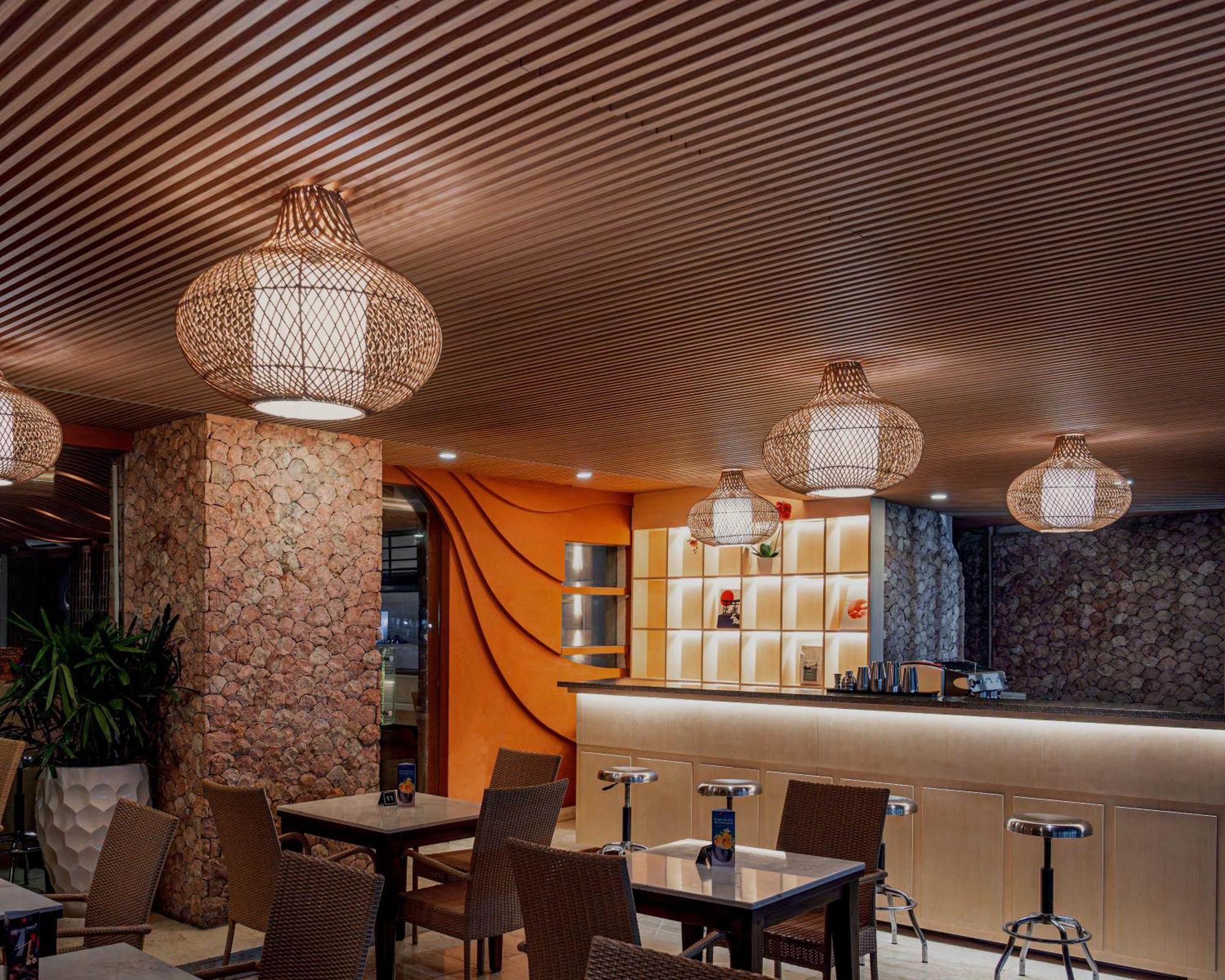 Kuta Angel Hotel Екстер'єр фото