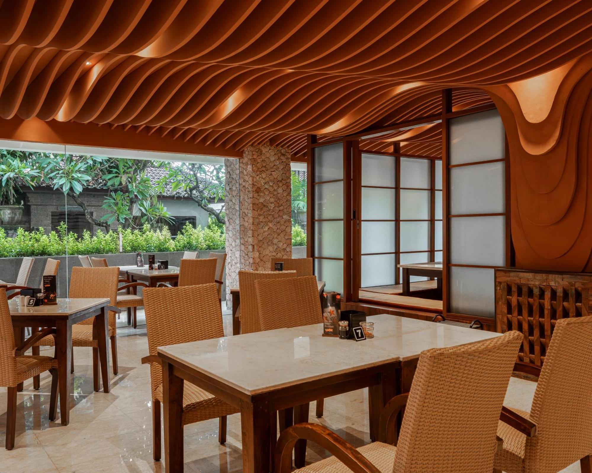 Kuta Angel Hotel Екстер'єр фото